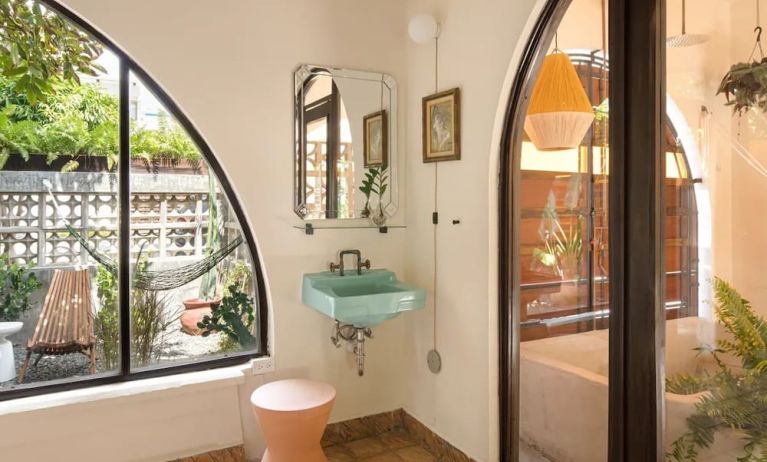 Beautiful guest bathroom at DREAMCATCHER By DW.