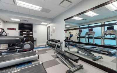 Fitness center at Best Western Plus Elgin - Chicago.