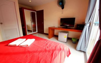 Day use room at Walking Street Guest House.