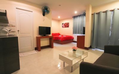 Day use room at Walking Street Guest House.