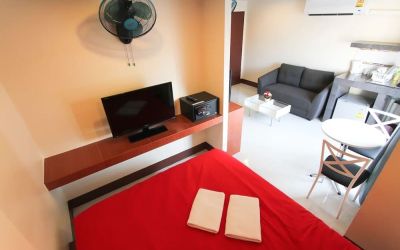 Day use room at Walking Street Guest House.