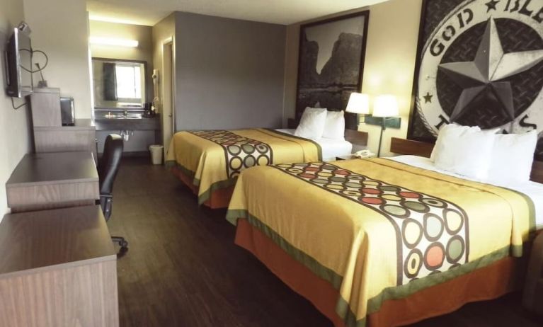 Day use room at Super 8 By Wyndham Universal City.
