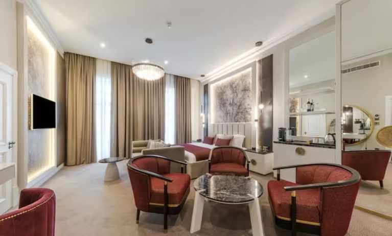 Seating area at Dover Marina Hotel & Spa, Tapestry Collection By Hilton.