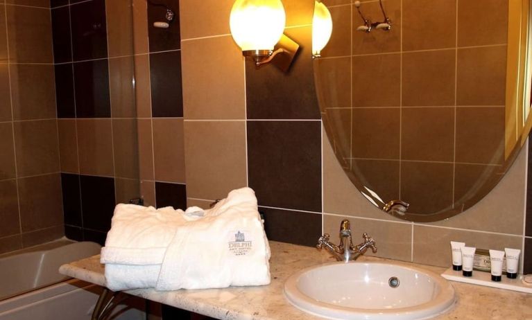 Guest bathroom at Delphi Art Hotel.