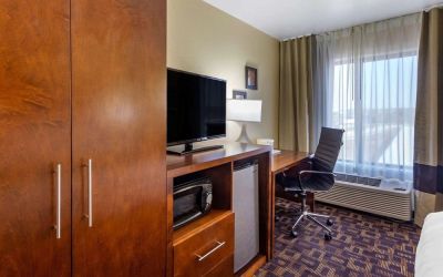 Day use room at Comfort Inn & Suites North Aurora - Naperville.