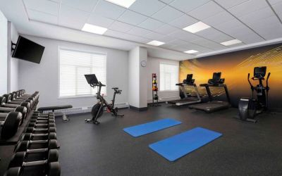 Gym at Hilton Garden Inn Calgary Airport.