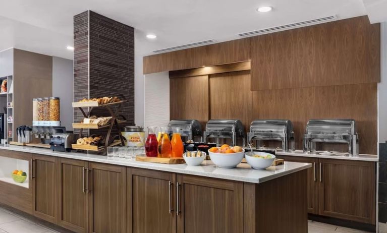 Breakfast available at Hilton Garden Inn Calgary Airport.