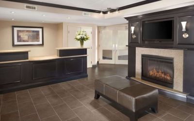 Lobby area at Days Inn By Wyndham Brantford.
