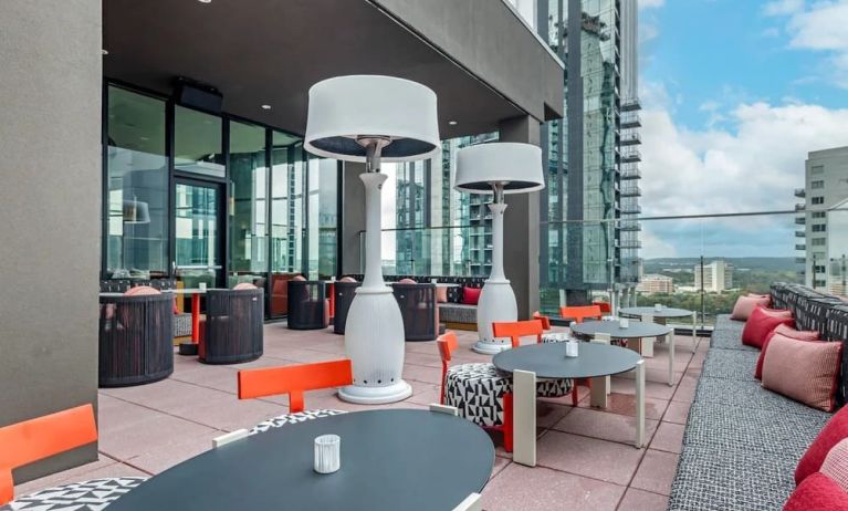 Cambria Hotel Austin Downtown, Austin