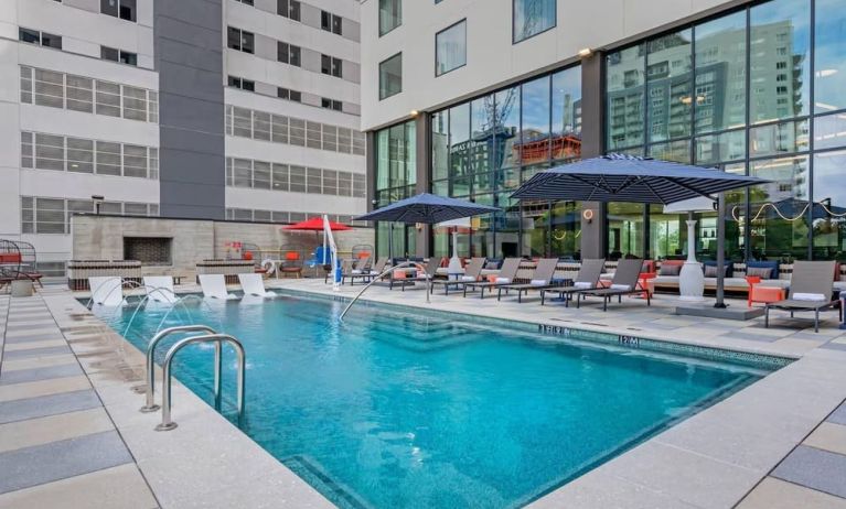 Cambria Hotel Austin Downtown, Austin