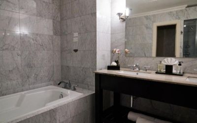 Waymore Hotel Spa & Casino