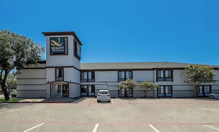 Quality Inn & Suites Irving DFW Airport South, Irving