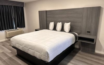Day use room at Five Star Inn West Covina.