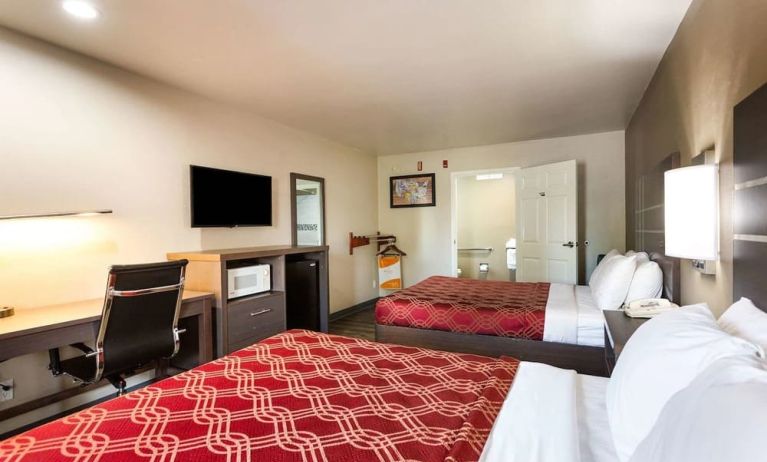 Day use room at Econo Lodge Inn & Suites Murfreesboro Shopping District.