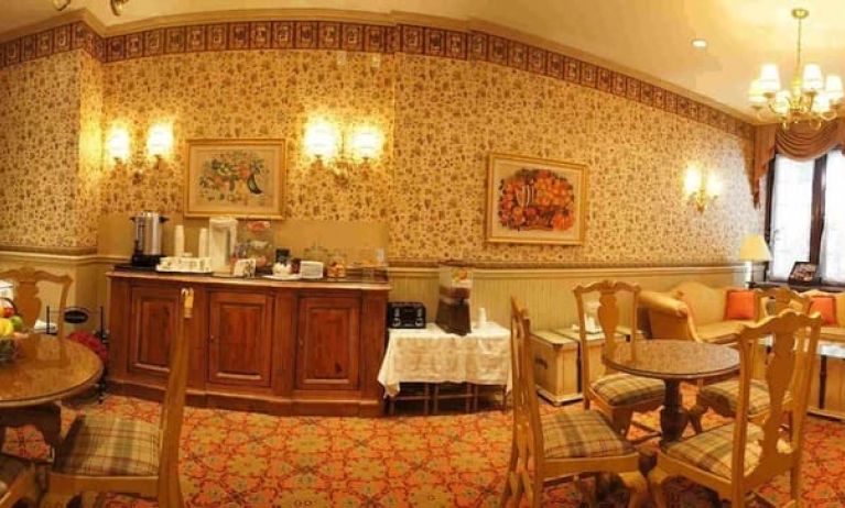 Dining room at The Wall Street Inn.