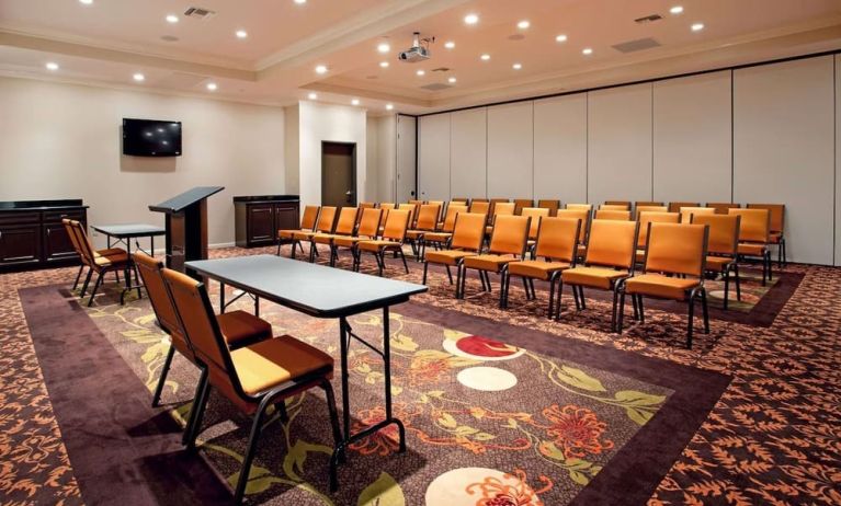 Meeting room at Wyndham Lake Charles.