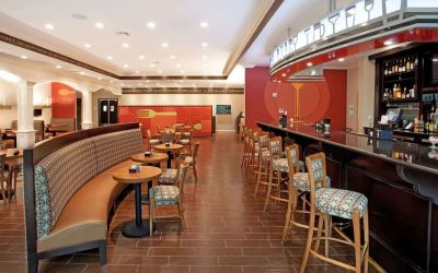 Hotel bar at Wyndham Lake Charles.