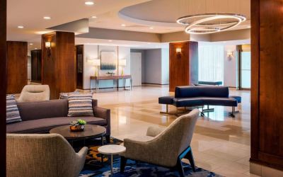 Lobby and coworking lounge at Boston Marriott Newton.