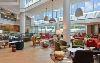 Coworking lounge at Hilton Atlanta Airport.