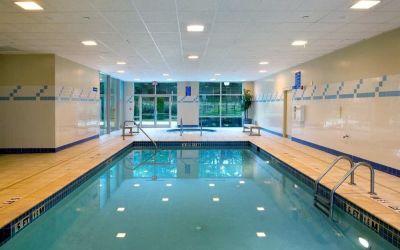 Indoor pool at Hilton Atlanta Airport.
