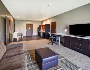 TV lounge area at Home2 Suites By Hilton El Reno.