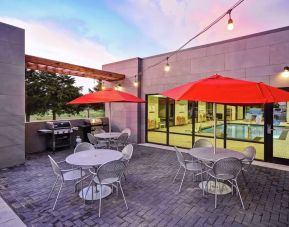 Outdoor terrace at Home2 Suites By Hilton El Reno.