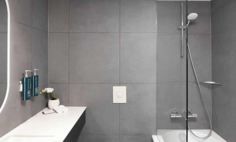 Guest bathroom at Hilton Dusseldorf.