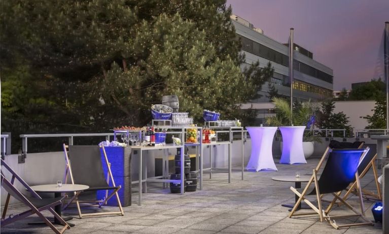 Outdoor terrace at Hilton Dusseldorf.