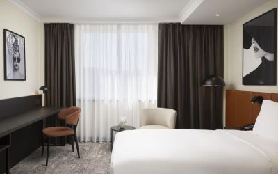 Day use room at Hilton Dusseldorf.