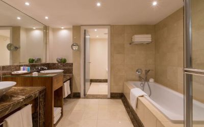 Guest bathroom at Conrad Dublin.