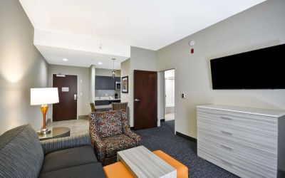 Lounge area at Homewood Suites By Hilton Orlando Theme Parks.