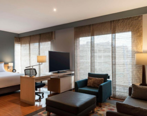 DoubleTree by Hilton Bogotá Calle 100, Bogota