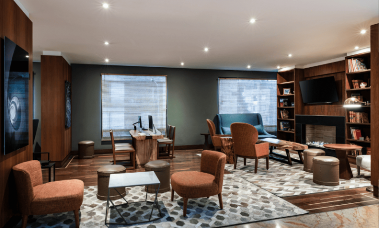 DoubleTree by Hilton Bogotá Calle 100, Bogota