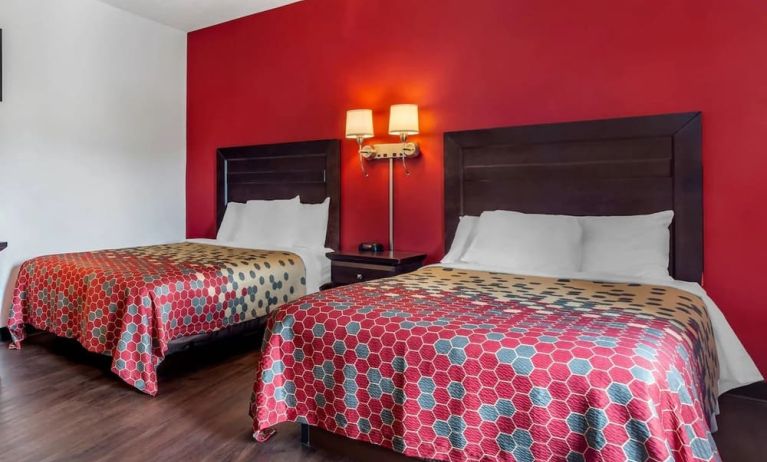 Day use room at Econo Lodge Lee - Great Barrington.