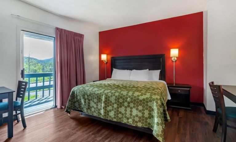 Day use room at Econo Lodge Lee - Great Barrington.