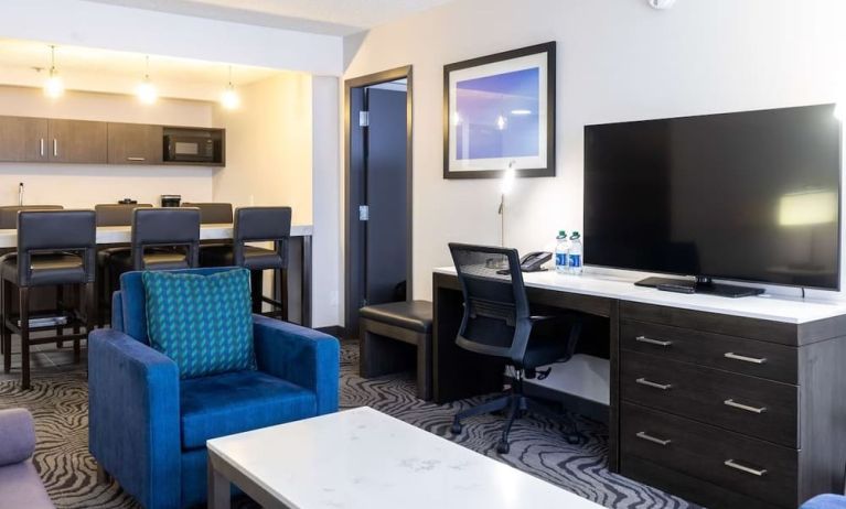 Lounge area at DoubleTree By Hilton Calgary North.