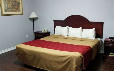 Day use room at Baymont By Wyndham Montreal Airport.