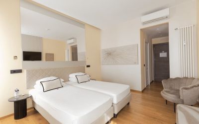 Day room at AH – Fashion District.