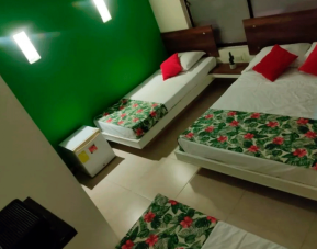 Arizona Ranch Hotel, Girardot