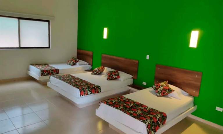 Arizona Ranch Hotel, Girardot