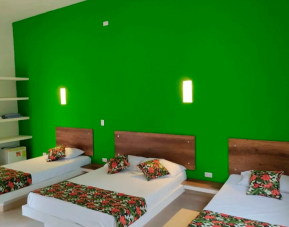 Arizona Ranch Hotel, Girardot