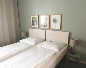 MAX Hotel Düsseldorf Self-Check-in, Dusseldorf