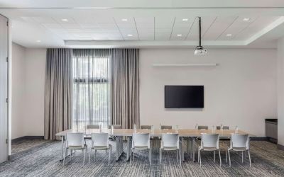 Meeting room at Embassy Suites By Hilton Atlanta Midtown.