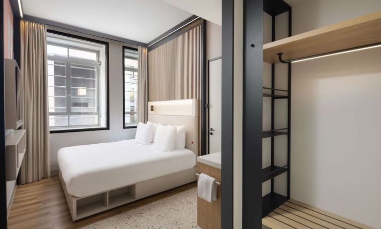 Day use room at Motto By Hilton Rotterdam Blaak.