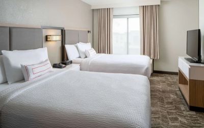 Day use room at Sonesta Select Nashville Airport Suites.