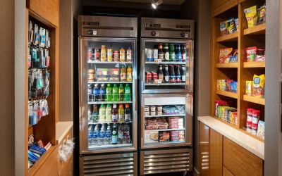 Snack bar at Sonesta Select Nashville Airport Suites.