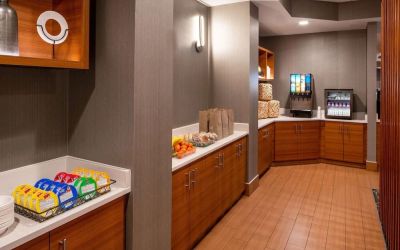 Breakfast available at Sonesta Select Nashville Airport Suites.