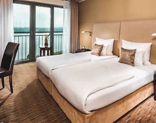 Elaya hotel hamburg finkenwerder, Hamburg