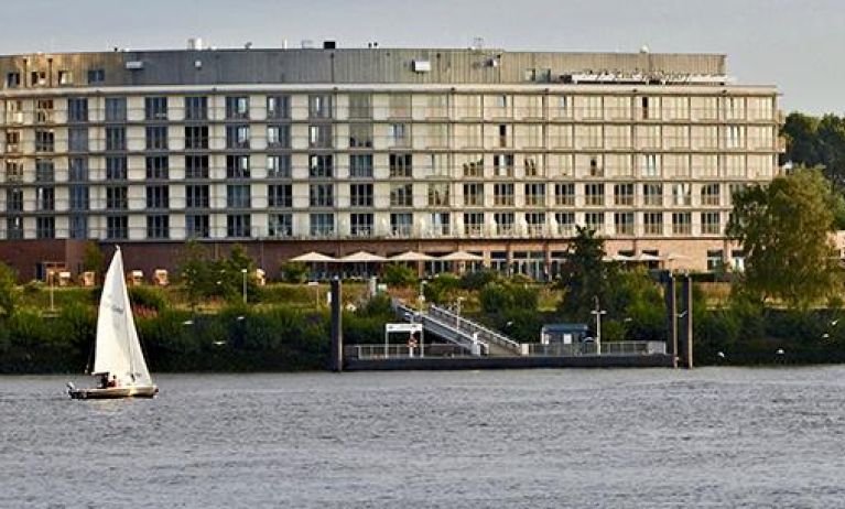 Elaya hotel hamburg finkenwerder, Hamburg