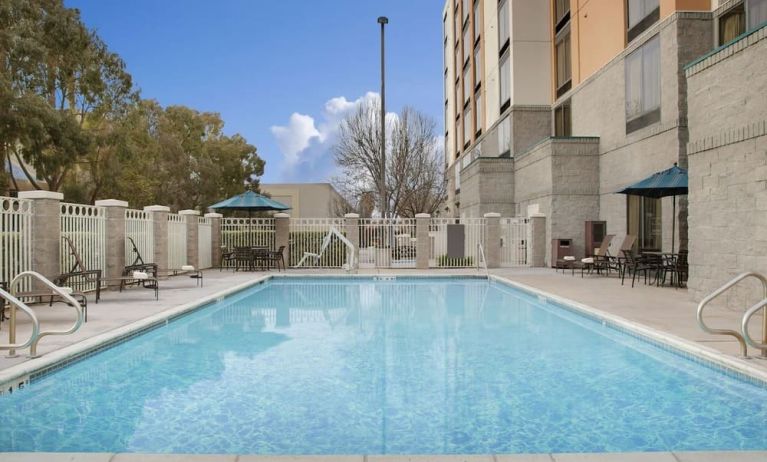 Outdoor pool at Hyatt Place Fremont/Silicon Valley.